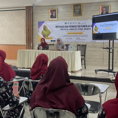 Pengawas Madrasah Dukung Profesionalisme Guru MTsN 41 Jakarta