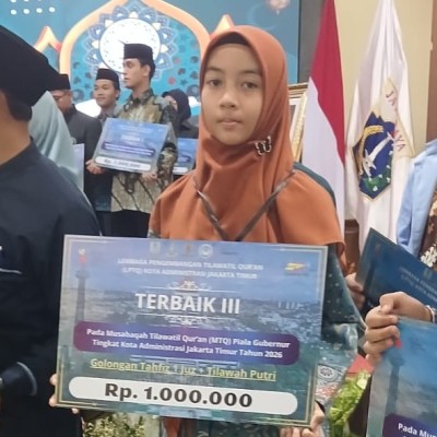 Siswi MTsN 42 Jakarta Raih Juara III MTQ Tingkat Jakarta Timur