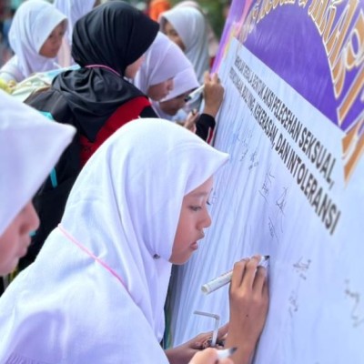 MTsN 2 Jakarta Selatan Deklarasikan Komitmen Madrasah Aman dan Inklusif