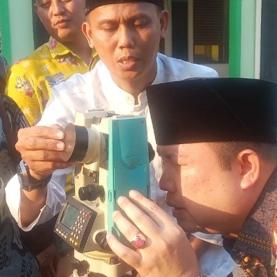 Kankemenag Jakarta Timur Ukur Ulang Arah Kiblat Masjid Baitul Hijrah