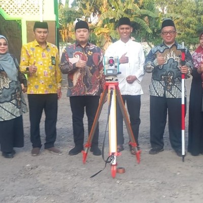 Kankemenag Jakarta Timur Ukur Arah Kiblat di 63 Titik
