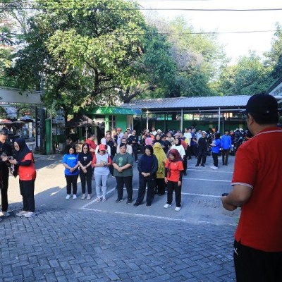 SERASIH, Kankemenag Jakarta Barat Perkuat Kebugaran dan Kebersamaan ASN