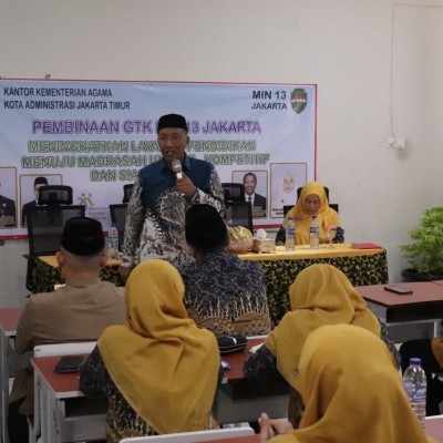 MIN 13 Jakarta Perkuat Semangat Kerja Tim untuk Hadirkan Layanan Pendidikan Berkualitas