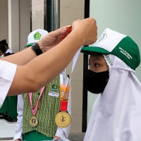 Sabet Medali Emas Di Kejuaraan Nasional Pencak Silat Antar Pelajar 2022