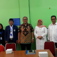 Mahasiswa UIN Jakarta Warnai Kehidupan Keluarga Besar MTsN 2 Jakarta