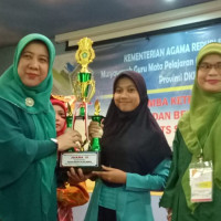Izzatul Hanifah Peserta Didik MTsN 32 Jakarta Raih Juara 2 Mendongeng Tingkat Provinsi