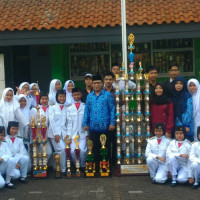 Tim Paskibra MTs.N 36 Jakarta Meraih Juara Umum Kejuaraan Tingkat Jabodetabek