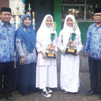 Dua Siswi MTs.N 36 Berhasil Meraih Juara dalam Seleksi Tilawatil Qur&#039;an Tingkat Kecamatan