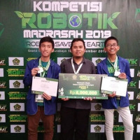 Robotik MAN 3 Jakarta Raih Prestasi di Kompetisi Robotik Madrasah 2019