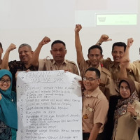 Guru MAN 9 Jakarta Ikuti Disemisasi Insersi Pembelajaran Anti Korupsi pada Mata Pelajaran PPKn