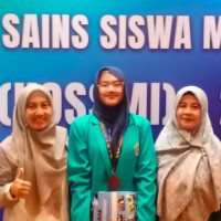 MAN 14 Jakarta Meraih Honorable Mention 1 tingkat Nasional ajang kegiatan KOSSMI