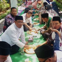 Pererat Ukhuwah, Keluarga Besar MAN 16 Jakarta Gelar Makan Siang Bersama