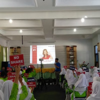 “Think Before You Share”, Literasi Digital untuk Siswa MAN 16 Jakarta