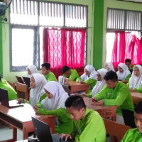 Modernisasi Layanan Pendidikan, MAN 16 Jakarta adakan Penilaian Akhir Tahun Berbasis Online