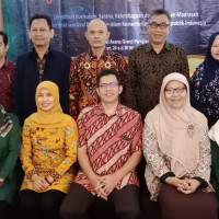 Kembangkan Kecakapan Digital, Guru MAN 16 Jakarta Ikuti Penguatan Literasi Digital